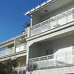 Apartmán Couple Getaway Near Adriatic Sea *