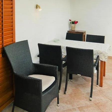Apartment Adelheid In Biograd, Close To The