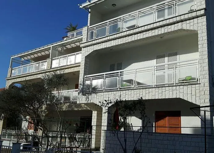 Couple Getaway Near Adriatic Sea Апартаменты *